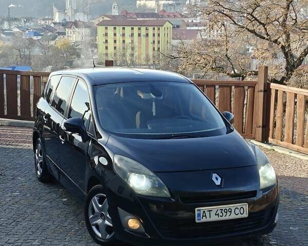 Черный Рено Гранд Сценик, объемом двигателя 1.5 л и пробегом 292 тыс. км за 5999 $, фото 6 на Automoto.ua