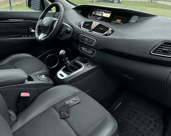 Черный Рено Гранд Сценик, объемом двигателя 1.6 л и пробегом 174 тыс. км за 7450 $, фото 41 на Automoto.ua