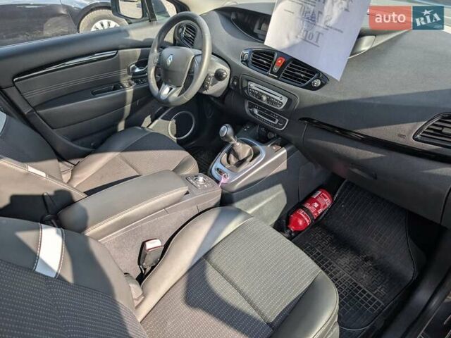 Чорний Рено Гранд Сценік, об'ємом двигуна 1.5 л та пробігом 239 тис. км за 7450 $, фото 39 на Automoto.ua