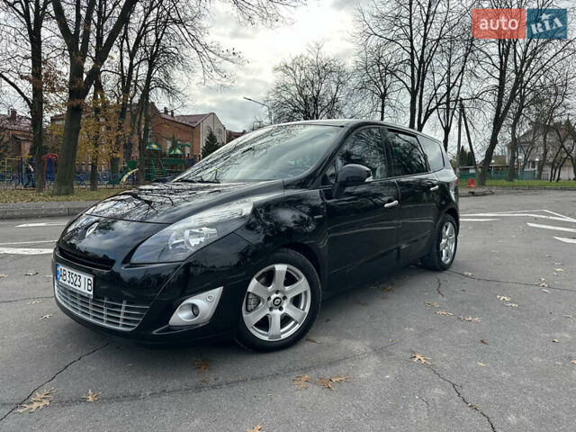 Черный Рено Гранд Сценик, объемом двигателя 2 л и пробегом 232 тыс. км за 8500 $, фото 7 на Automoto.ua