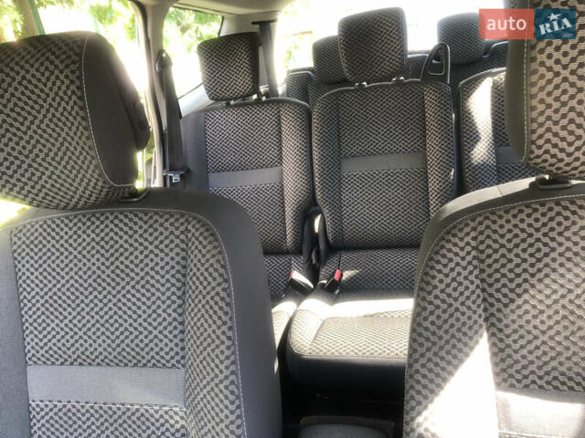 Черный Рено Гранд Сценик, объемом двигателя 1.6 л и пробегом 155 тыс. км за 7500 $, фото 12 на Automoto.ua