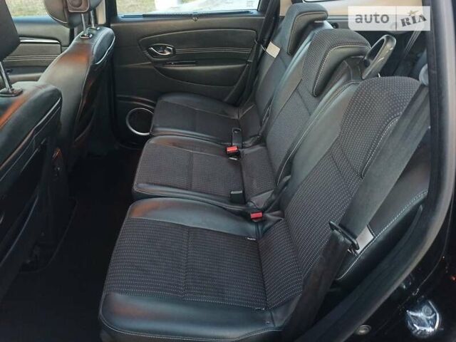 Чорний Рено Гранд Сценік, об'ємом двигуна 1.9 л та пробігом 265 тис. км за 7600 $, фото 17 на Automoto.ua