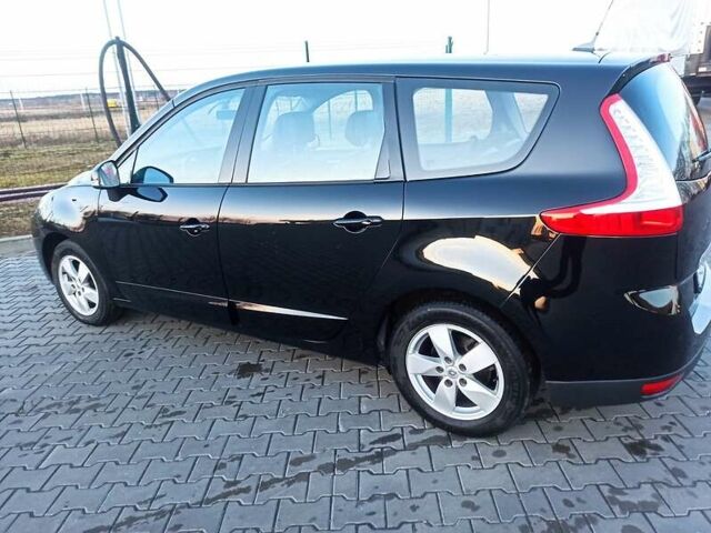 Чорний Рено Гранд Сценік, об'ємом двигуна 1.9 л та пробігом 265 тис. км за 7600 $, фото 3 на Automoto.ua