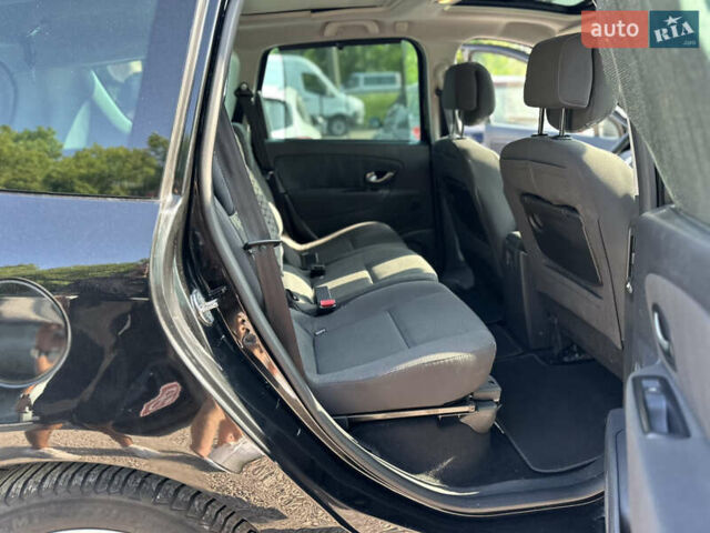 Чорний Рено Гранд Сценік, об'ємом двигуна 1.6 л та пробігом 198 тис. км за 7500 $, фото 27 на Automoto.ua