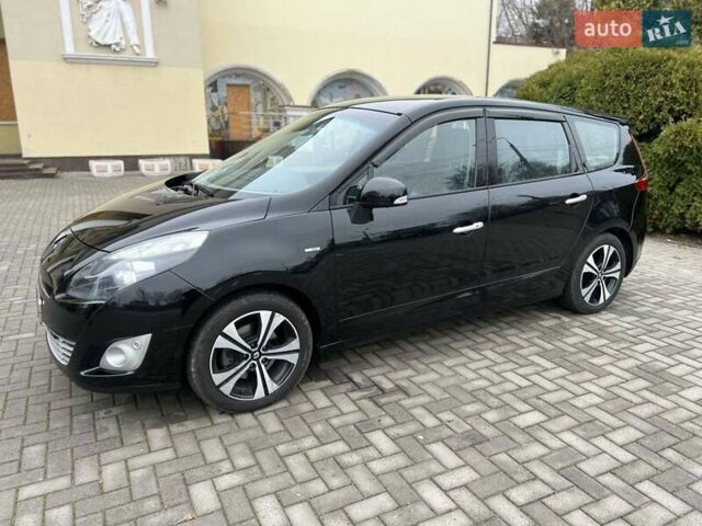 Чорний Рено Гранд Сценік, об'ємом двигуна 1.9 л та пробігом 270 тис. км за 7555 $, фото 2 на Automoto.ua