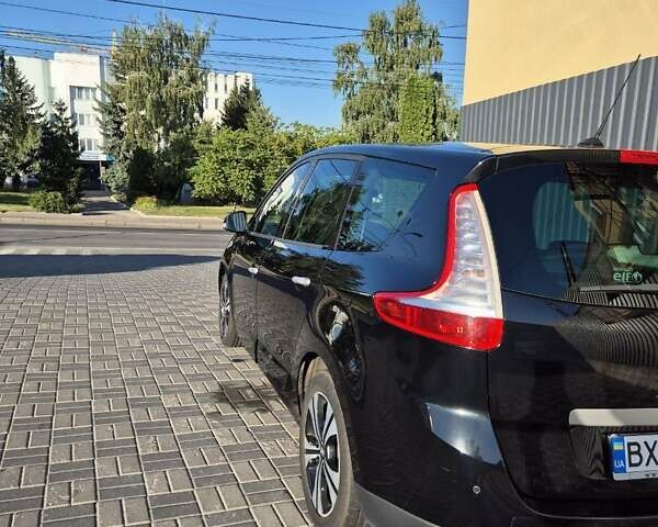 Черный Рено Гранд Сценик, объемом двигателя 1.87 л и пробегом 360 тыс. км за 7500 $, фото 2 на Automoto.ua