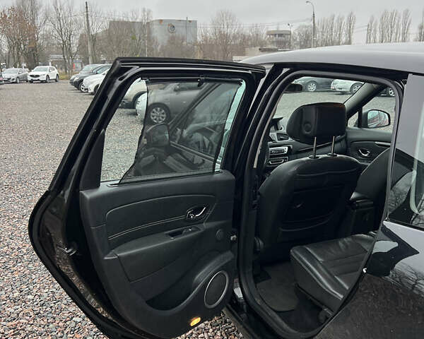 Черный Рено Гранд Сценик, объемом двигателя 0 л и пробегом 233 тыс. км за 8800 $, фото 15 на Automoto.ua