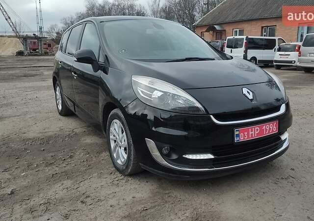 Черный Рено Гранд Сценик, объемом двигателя 0 л и пробегом 246 тыс. км за 8950 $, фото 1 на Automoto.ua