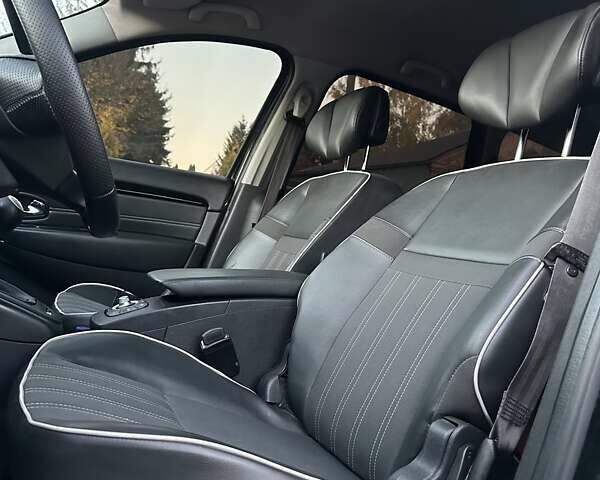 Черный Рено Гранд Сценик, объемом двигателя 1.5 л и пробегом 310 тыс. км за 7900 $, фото 15 на Automoto.ua