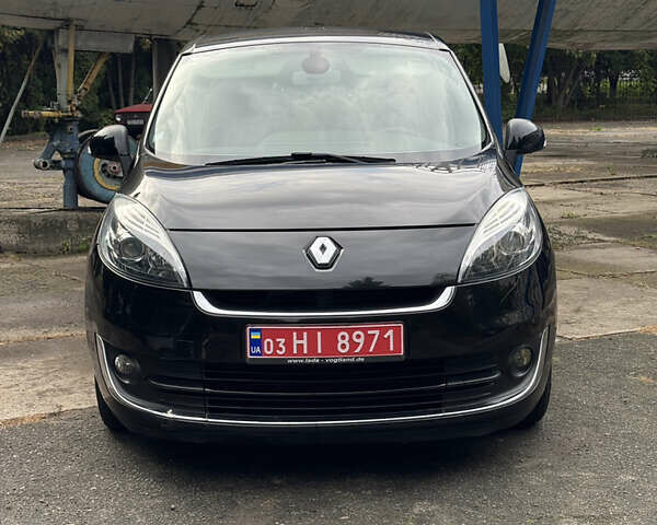 Чорний Рено Гранд Сценік, об'ємом двигуна 1.5 л та пробігом 244 тис. км за 8900 $, фото 2 на Automoto.ua