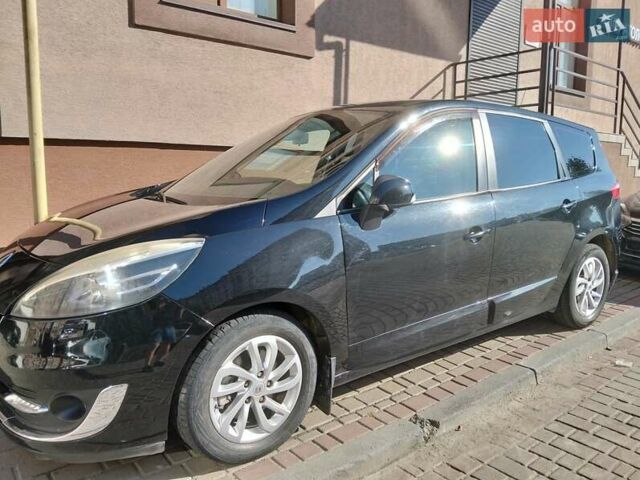 Черный Рено Гранд Сценик, объемом двигателя 1.6 л и пробегом 236 тыс. км за 8200 $, фото 1 на Automoto.ua