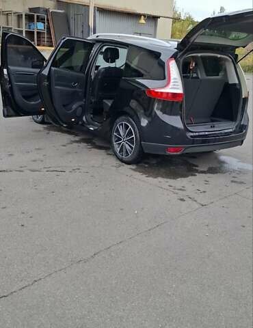 Черный Рено Гранд Сценик, объемом двигателя 1.46 л и пробегом 245 тыс. км за 8500 $, фото 5 на Automoto.ua