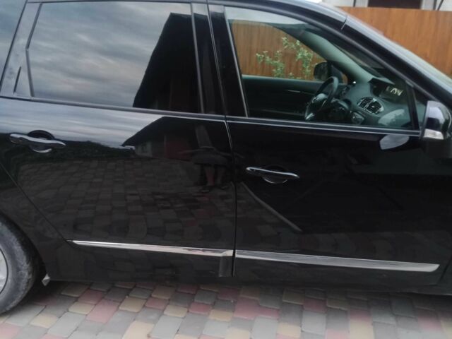 Чорний Рено Гранд Сценік, об'ємом двигуна 1.6 л та пробігом 168 тис. км за 9500 $, фото 5 на Automoto.ua