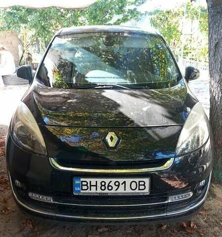 Черный Рено Гранд Сценик, объемом двигателя 1.6 л и пробегом 264 тыс. км за 8000 $, фото 7 на Automoto.ua