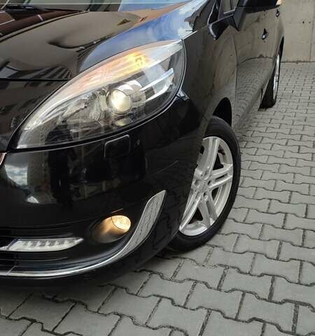 Черный Рено Гранд Сценик, объемом двигателя 1.5 л и пробегом 273 тыс. км за 8600 $, фото 1 на Automoto.ua