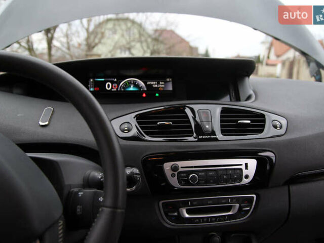 Черный Рено Гранд Сценик, объемом двигателя 1.6 л и пробегом 275 тыс. км за 8500 $, фото 19 на Automoto.ua