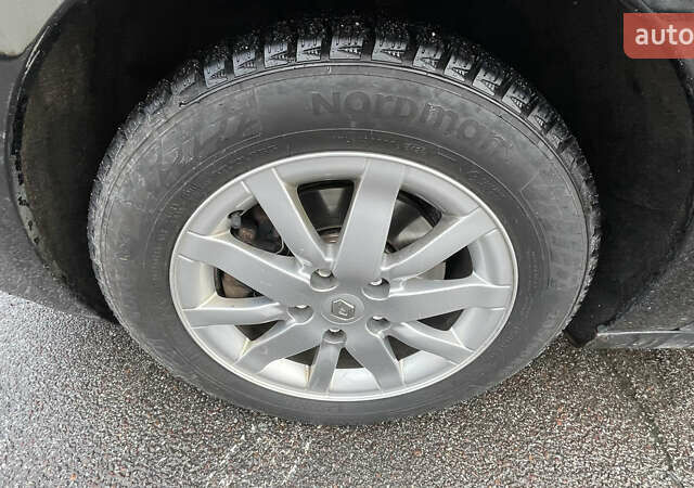 Черный Рено Гранд Сценик, объемом двигателя 1.5 л и пробегом 196 тыс. км за 8500 $, фото 12 на Automoto.ua