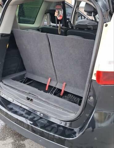 Черный Рено Гранд Сценик, объемом двигателя 1.46 л и пробегом 245 тыс. км за 8500 $, фото 12 на Automoto.ua