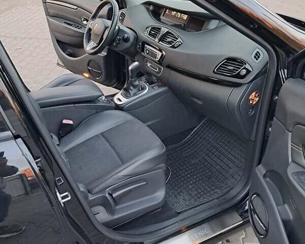 Черный Рено Гранд Сценик, объемом двигателя 1.5 л и пробегом 179 тыс. км за 10500 $, фото 49 на Automoto.ua