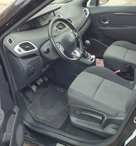 Черный Рено Гранд Сценик, объемом двигателя 0 л и пробегом 246 тыс. км за 8950 $, фото 8 на Automoto.ua