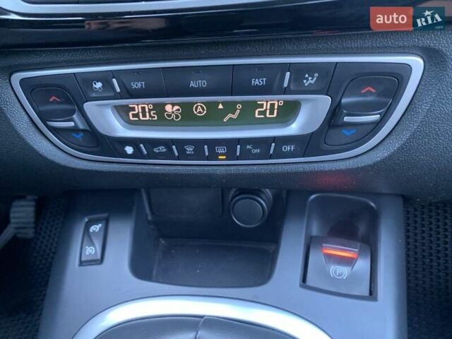 Чорний Рено Гранд Сценік, об'ємом двигуна 1.6 л та пробігом 264 тис. км за 8600 $, фото 36 на Automoto.ua