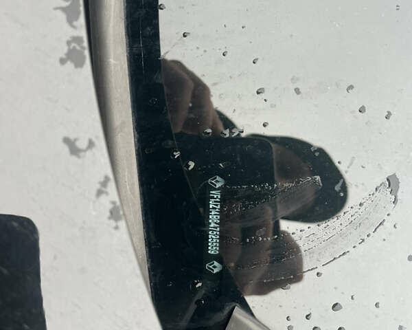 Черный Рено Гранд Сценик, объемом двигателя 1.5 л и пробегом 248 тыс. км за 9000 $, фото 11 на Automoto.ua