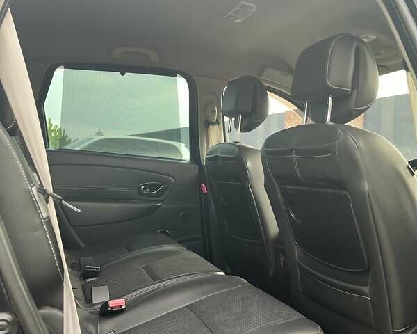 Черный Рено Гранд Сценик, объемом двигателя 1.46 л и пробегом 227 тыс. км за 8500 $, фото 13 на Automoto.ua