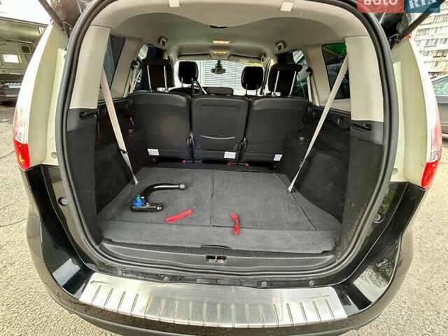 Черный Рено Гранд Сценик, объемом двигателя 1.6 л и пробегом 233 тыс. км за 10200 $, фото 27 на Automoto.ua