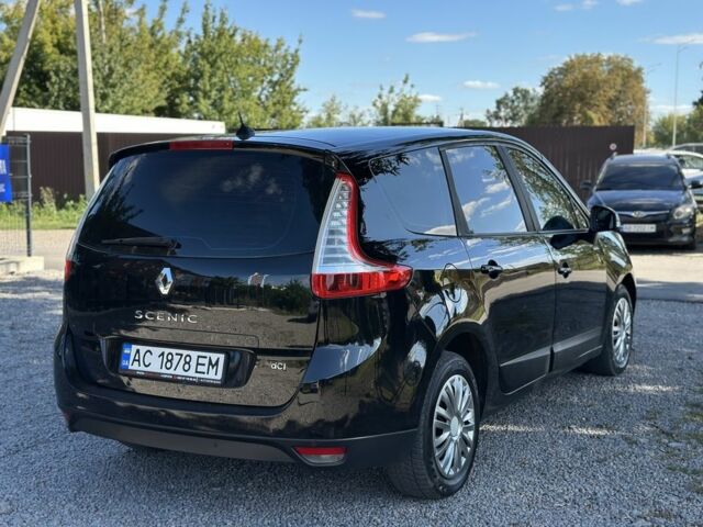 Черный Рено Гранд Сценик, объемом двигателя 1.5 л и пробегом 250 тыс. км за 8000 $, фото 3 на Automoto.ua