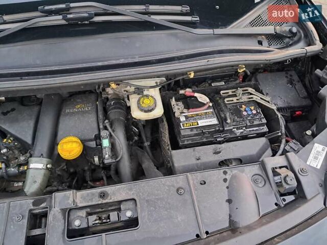 Черный Рено Гранд Сценик, объемом двигателя 1.5 л и пробегом 179 тыс. км за 10500 $, фото 69 на Automoto.ua