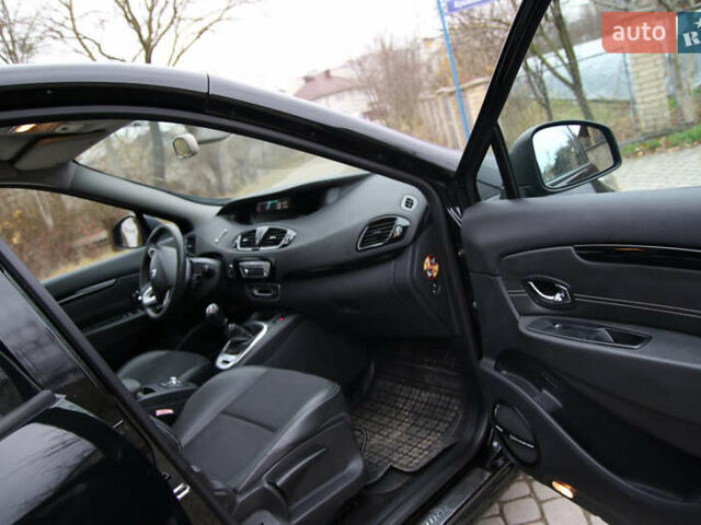 Черный Рено Гранд Сценик, объемом двигателя 1.6 л и пробегом 275 тыс. км за 8500 $, фото 28 на Automoto.ua