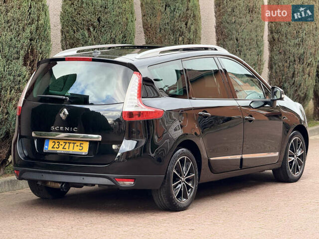 Черный Рено Гранд Сценик, объемом двигателя 2.01 л и пробегом 216 тыс. км за 9800 $, фото 10 на Automoto.ua