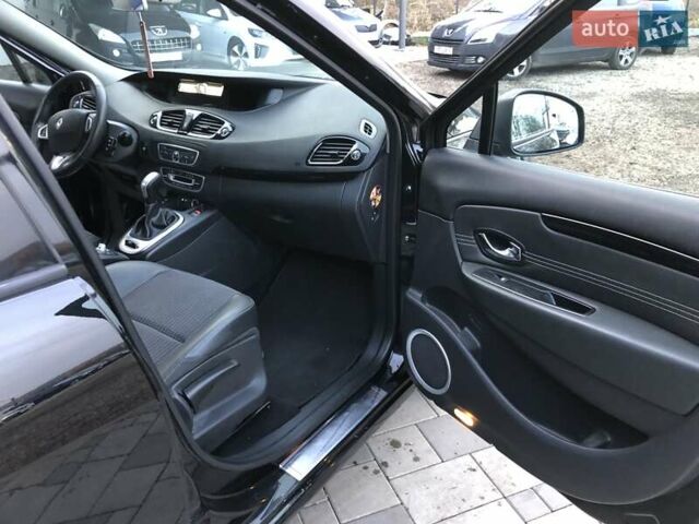 Черный Рено Гранд Сценик, объемом двигателя 1.5 л и пробегом 195 тыс. км за 7800 $, фото 13 на Automoto.ua