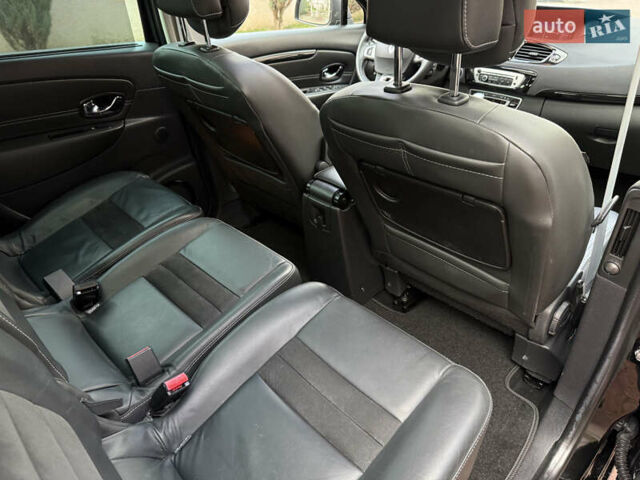 Черный Рено Гранд Сценик, объемом двигателя 2.01 л и пробегом 216 тыс. км за 9800 $, фото 86 на Automoto.ua