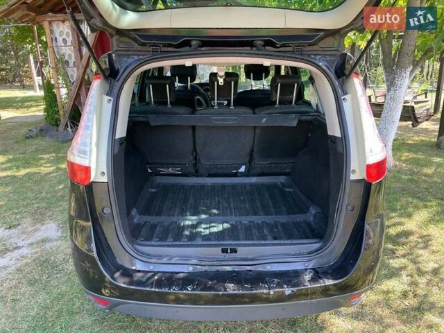 Чорний Рено Гранд Сценік, об'ємом двигуна 1.6 л та пробігом 191 тис. км за 8200 $, фото 13 на Automoto.ua