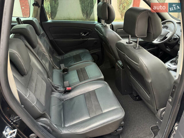 Черный Рено Гранд Сценик, объемом двигателя 2.01 л и пробегом 216 тыс. км за 9800 $, фото 83 на Automoto.ua