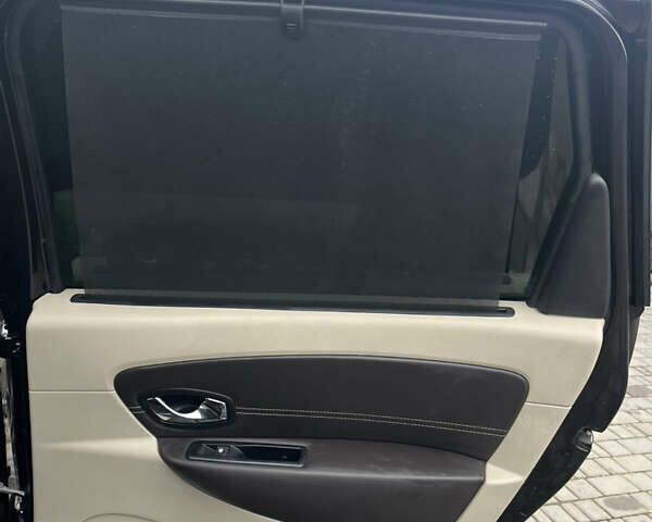 Черный Рено Гранд Сценик, объемом двигателя 1.5 л и пробегом 248 тыс. км за 9000 $, фото 25 на Automoto.ua