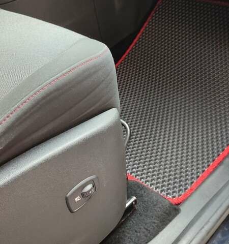 Черный Рено Гранд Сценик, объемом двигателя 1.5 л и пробегом 273 тыс. км за 8600 $, фото 22 на Automoto.ua