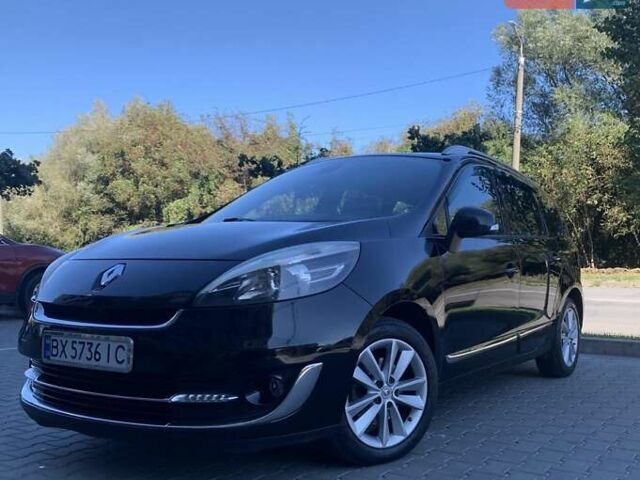 Чорний Рено Гранд Сценік, об'ємом двигуна 1.6 л та пробігом 264 тис. км за 8600 $, фото 1 на Automoto.ua