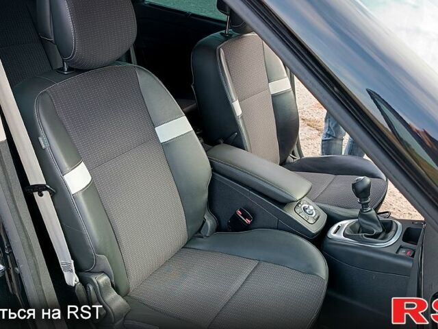 Черный Рено Гранд Сценик, объемом двигателя 1.6 л и пробегом 264 тыс. км за 8000 $, фото 6 на Automoto.ua