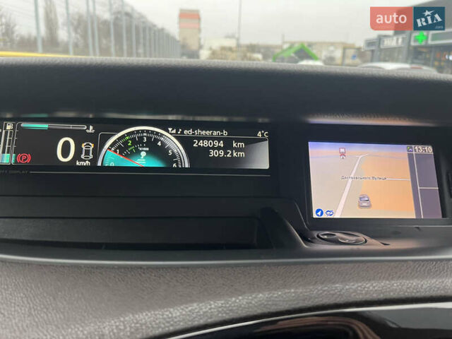 Черный Рено Гранд Сценик, объемом двигателя 1.5 л и пробегом 248 тыс. км за 9000 $, фото 17 на Automoto.ua