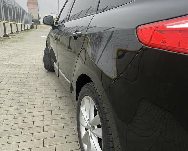 Черный Рено Гранд Сценик, объемом двигателя 1.5 л и пробегом 248 тыс. км за 9000 $, фото 9 на Automoto.ua