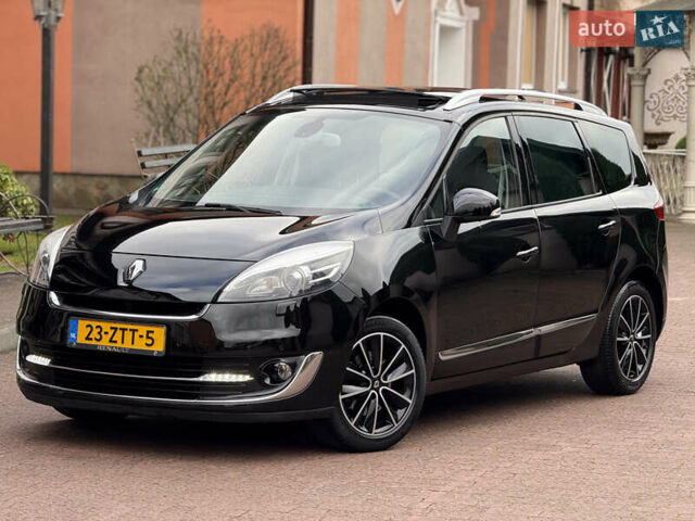 Черный Рено Гранд Сценик, объемом двигателя 2.01 л и пробегом 216 тыс. км за 9800 $, фото 3 на Automoto.ua