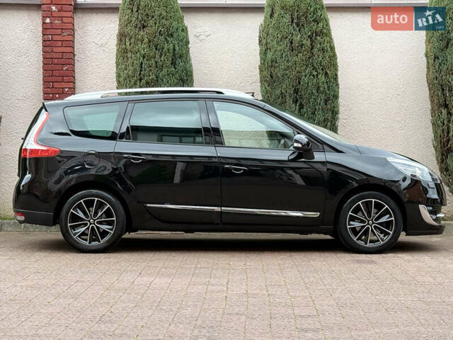 Черный Рено Гранд Сценик, объемом двигателя 2.01 л и пробегом 216 тыс. км за 9800 $, фото 9 на Automoto.ua