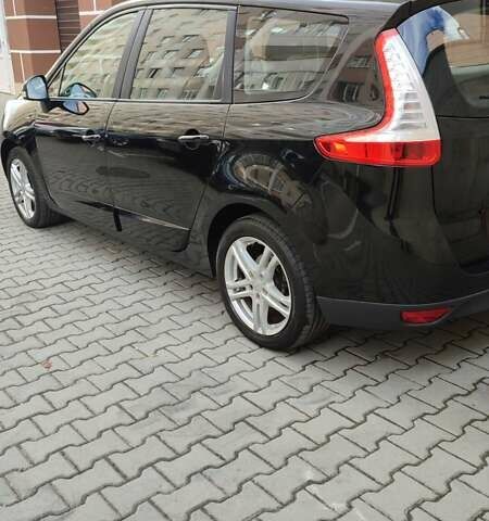 Чорний Рено Гранд Сценік, об'ємом двигуна 1.5 л та пробігом 273 тис. км за 8400 $, фото 4 на Automoto.ua