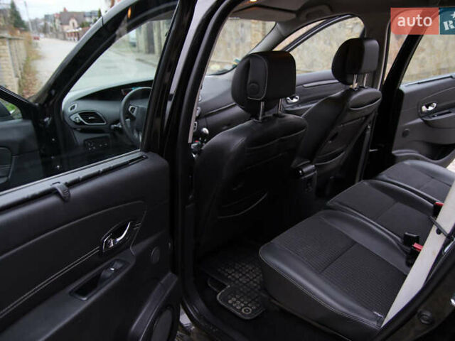 Черный Рено Гранд Сценик, объемом двигателя 1.6 л и пробегом 275 тыс. км за 8500 $, фото 25 на Automoto.ua
