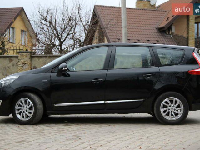 Черный Рено Гранд Сценик, объемом двигателя 1.6 л и пробегом 275 тыс. км за 8500 $, фото 3 на Automoto.ua