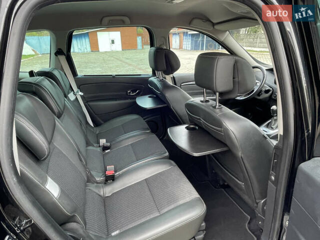 Черный Рено Гранд Сценик, объемом двигателя 1.6 л и пробегом 239 тыс. км за 9999 $, фото 56 на Automoto.ua