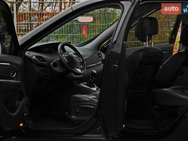 Рено Гранд Сценик 2013 в Днепре (Днепропетровске) на Automoto.ua Черный Рено Гранд Сценик, объемом двигателя 1.5 л и пробегом 145 тыс. км за 8700 $, фото 6 на Automoto.ua