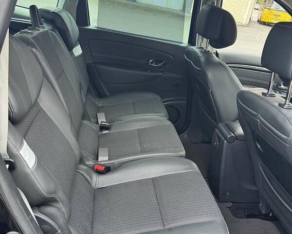 Рено Гранд Сценик 2013 в Луцке на Automoto.ua Черный Рено Гранд Сценик, объемом двигателя 1.6 л и пробегом 175 тыс. км за 11900 $, фото 38 на Automoto.ua